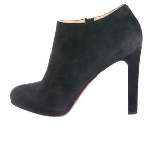 Authentic Christian Louboutin Suede boots size 42.